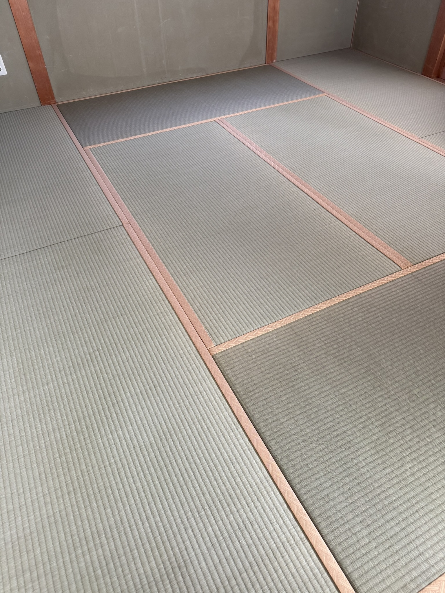 ふっと深呼吸したくなる和室に。畳の表替えで、空気まで変わった気がした。 アイキャッチ画像