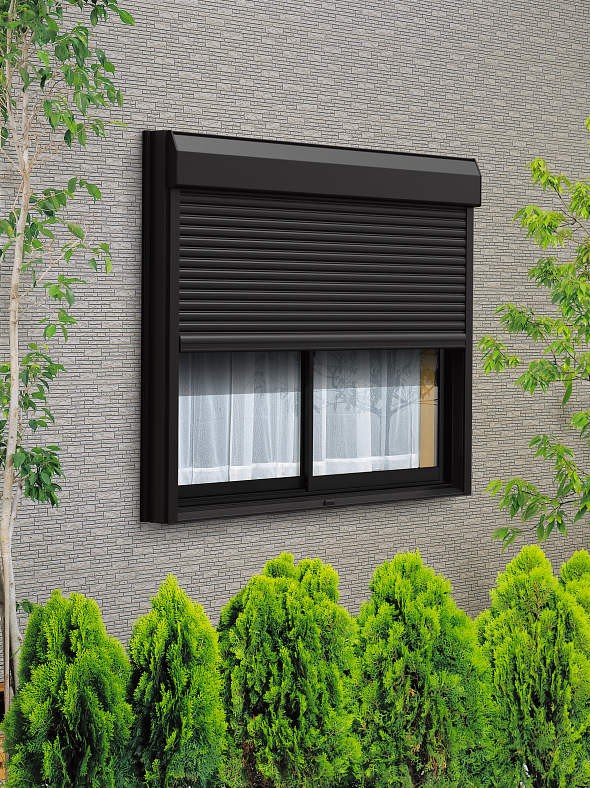 台風・防犯・西日を“これ1つ”でまとめて対策! 画像